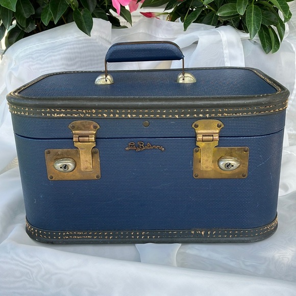 Lady Baltimore Bags Vintage Lady Baltimore Travel Makeup Vanity Train Case Luggage 4 X 1 X 8